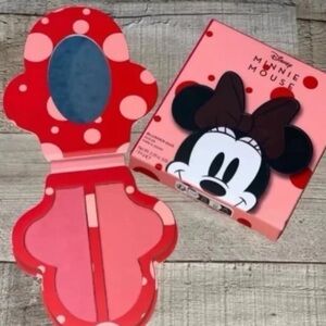 Minnie Mouse Powder Blush Duo from Makeup Revolution